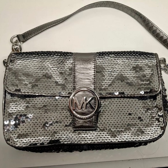 MICHAEL KORS Gunmetal/Dark Silver Sequin Purse - Picture 5 of 13